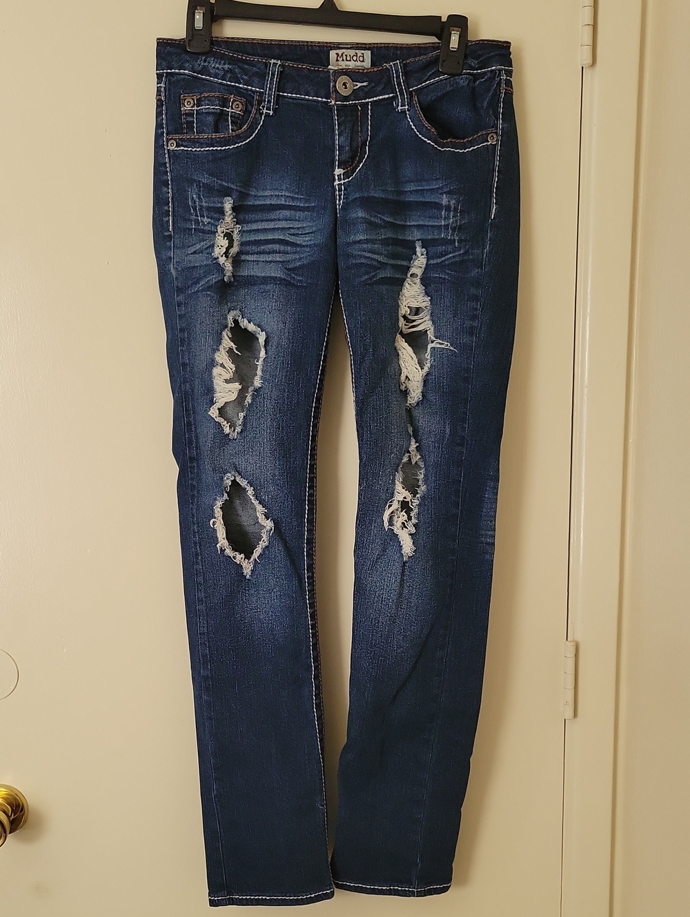 Mudd Women's Dark Blue Distressed Skinny Jeans